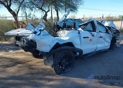 2024 Chevrolet Colorado 4Wd Trail Boss z USA, uszkodzony, nr VIN 1GCPTEEK5R1317891